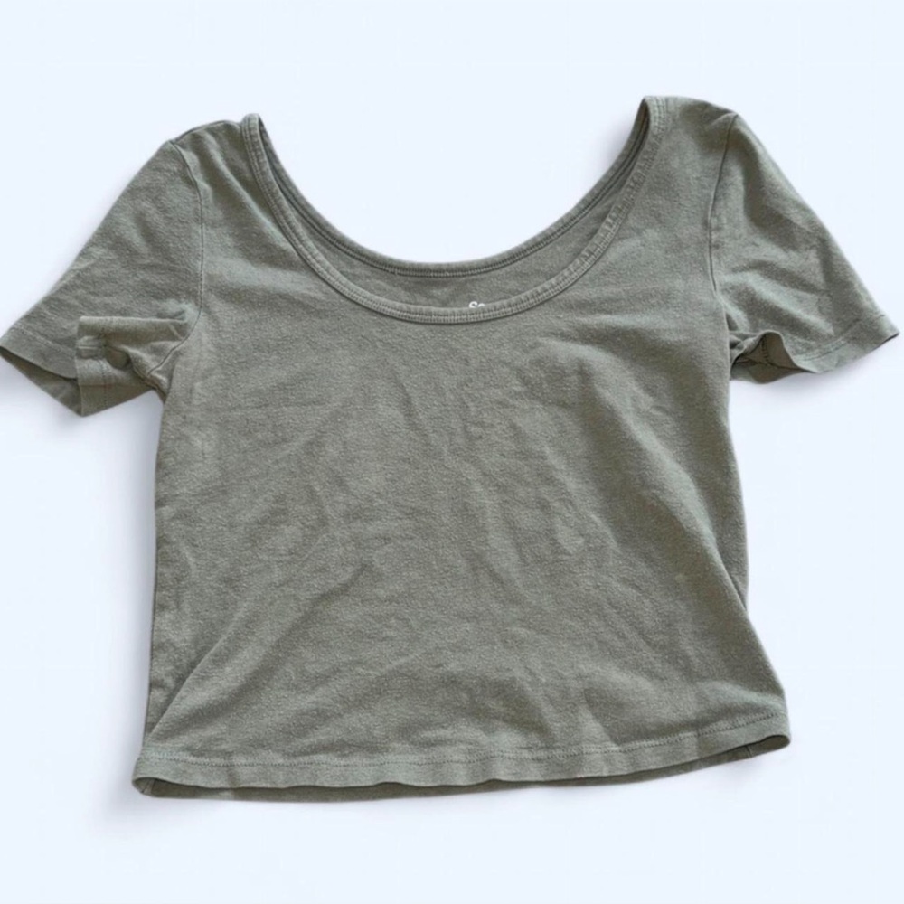 SO Sage Green Women's Short Sleeve Top